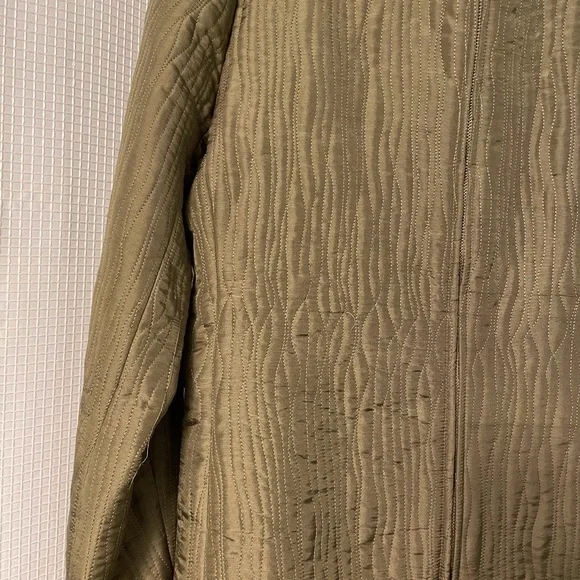 Quilted olive jacket - Picture 8 of 8
